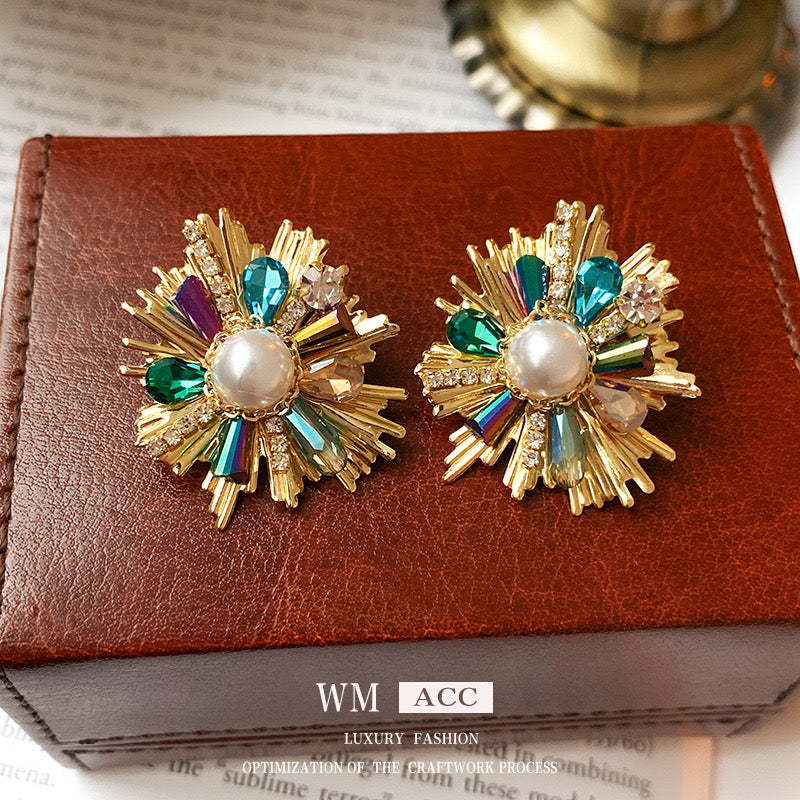 Women Elegant Earring - Embrace Timeless Vintage Fashion Jewelry