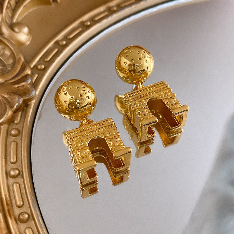 Women Elegant Earring - Embrace Timeless Vintage Fashion Jewelry